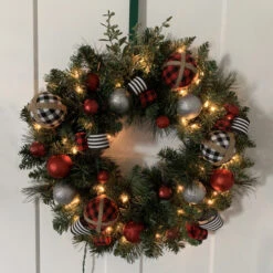 Northlight Mixed Beaver Pine Artificial Christmas Wreath, 24-Inch, Clear Lights 9 Northlight Mixed Beaver Pine Artificial Christmas Wreath, 24-Inch, Clear Lights -Festival northlight z92834 cxpic 01277.1668760562